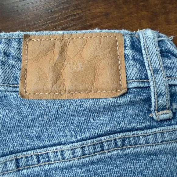 Zara Light Wash Blue Denim Jeans Straight Leg High Waist Size 0 - Picture 13 of 13